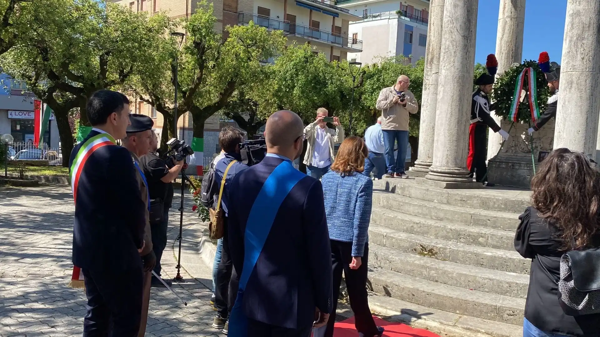 Isernia: questa mattina le celebrazioni della Festa della Repubblica. Guarda le foto